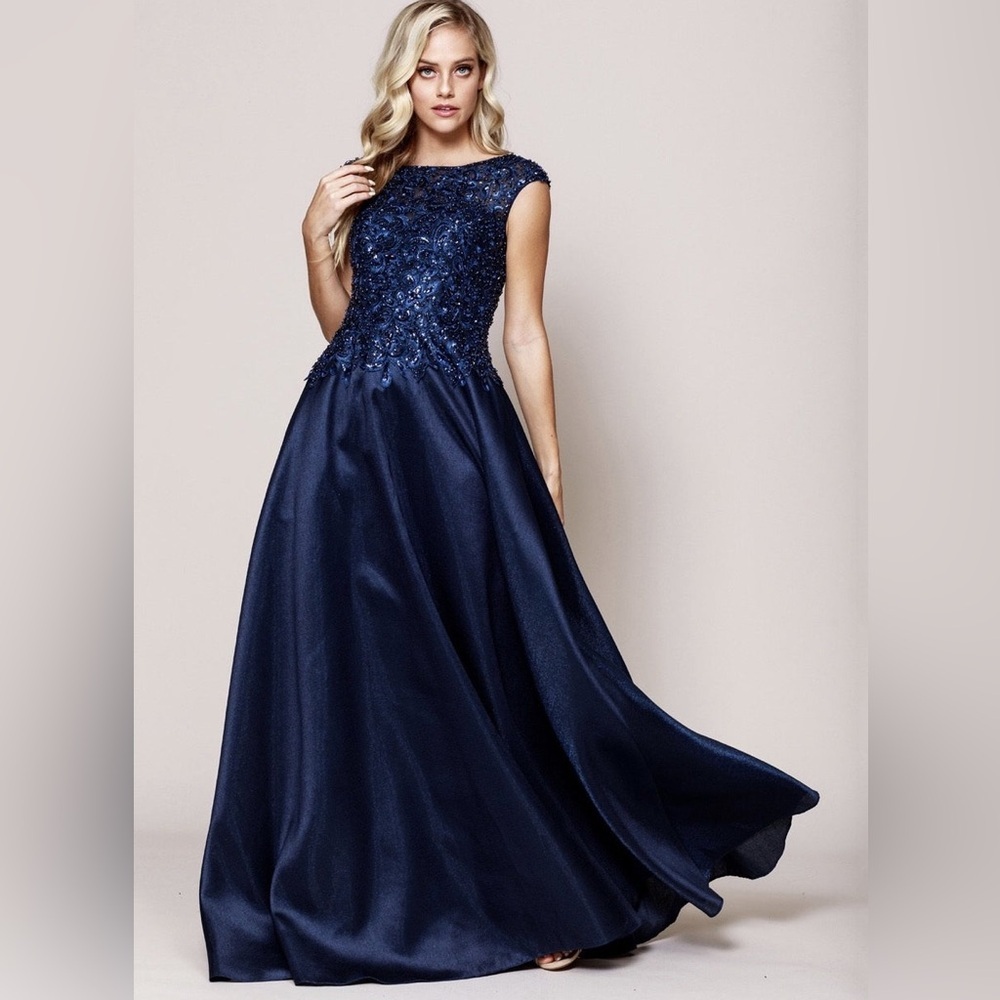 Amelia Couture Navy Sequined Bodice A-Line Gown 261 Size 20 NWOT‎